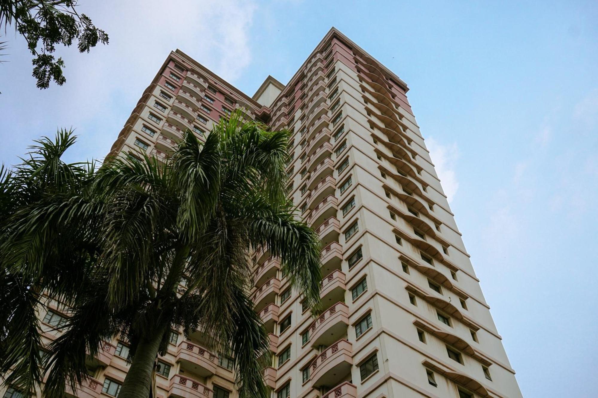 Cozy And Simply Look 2Br At 12Nd Floor Puri Garden Apartment By Travelio Jakarta Exterior photo