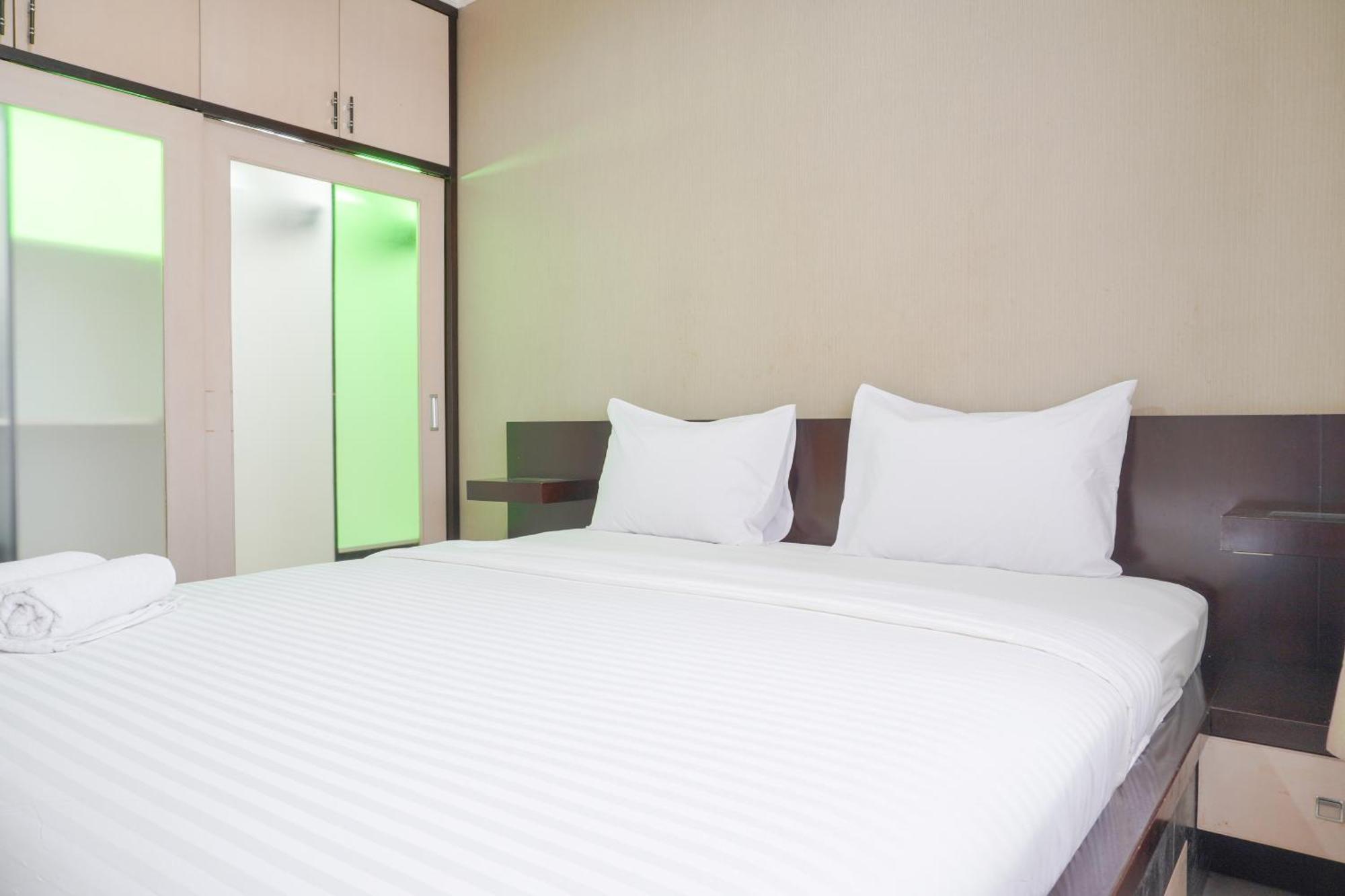 Cozy And Simply Look 2Br At 12Nd Floor Puri Garden Apartment By Travelio Jakarta Exterior photo